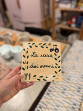 Carica l'immagine nel visualizzatore di Gallery, Targhetta personalizzabile