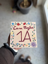 Carica l'immagine nel visualizzatore di Gallery, Targhetta personalizzabile