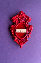 Carica l'immagine nel visualizzatore di Gallery, Cornice poetica