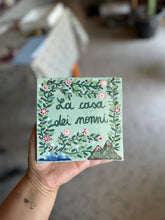 Carica l'immagine nel visualizzatore di Gallery, Targhetta personalizzabile