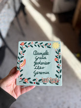 Carica l'immagine nel visualizzatore di Gallery, Targhetta personalizzabile