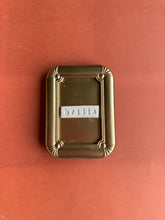 Carica l'immagine nel visualizzatore di Gallery, Cornice poetica