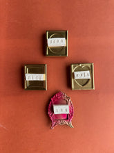 Carica l'immagine nel visualizzatore di Gallery, Cornice poetica