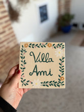 Carica l'immagine nel visualizzatore di Gallery, Targhetta personalizzabile