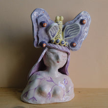 Load image into Gallery viewer, Donna cuore #2

